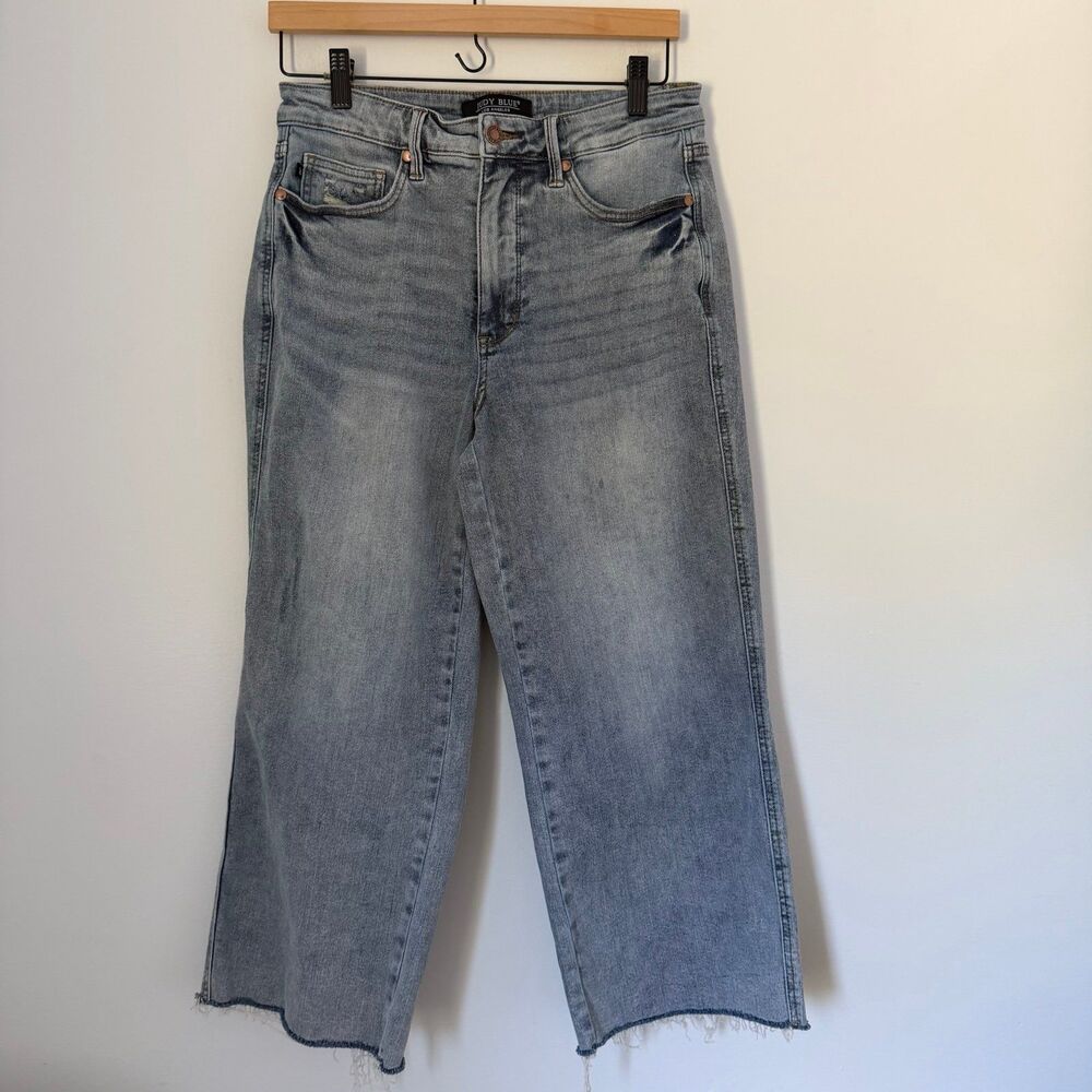 Judy Blue High Waist Wide Leg Cropped Jeans Light Wash Denim Size 11/30 TC